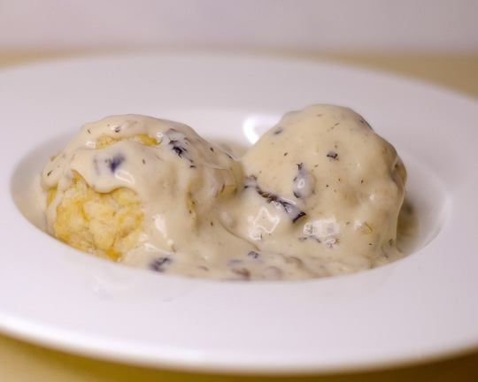 VIENNA DUMPLING WITH MUSHROOM SAUCE